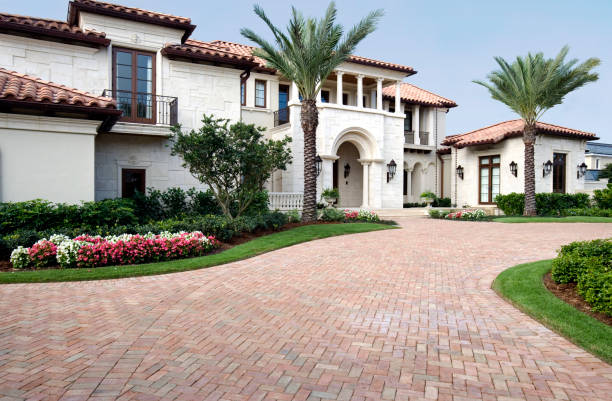 Best Custom Driveway Pavers  in Crenshaw, MS
