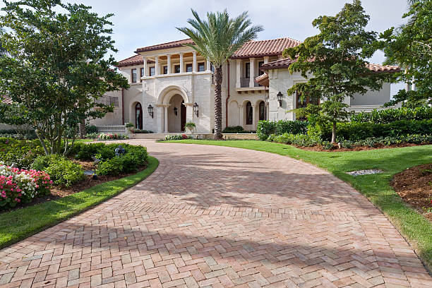 Best Professional Driveway Pavers  in Crenshaw, MS